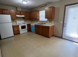 801 Martin Luther King Jr Ave #A, Henderson, KY 42420