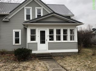 212 E Hocker St, Monroe, IN 46772