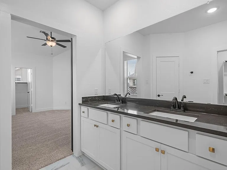 1308 Shaded Rock Dr — Photo 27