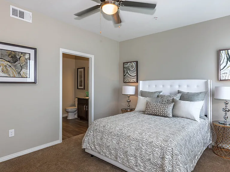 A3 751 SQFT 1 Bed 1 Bath