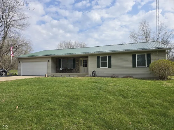 1320 Red Cedar Ln, Spencer, IN 47460