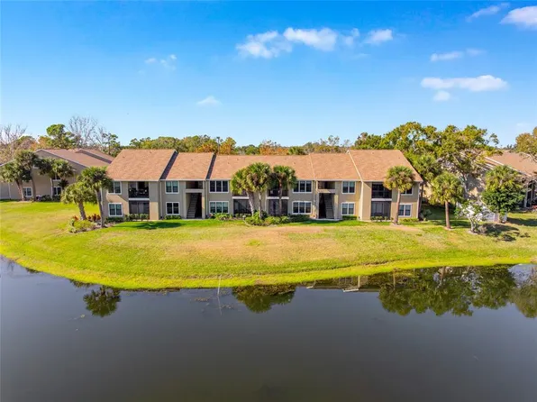 4021 Crockers Lake Blvd #24, Sarasota, FL 34238