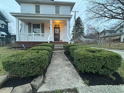 345 W Packard Ave Photo 1