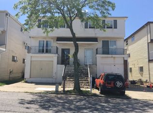 56 Myrna Ln, Staten Island, NY 10312