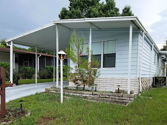 Side front view of home