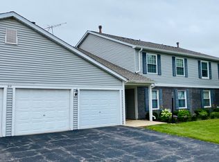 331 Mulberry Ct APT A2, Bartlett, IL 60103