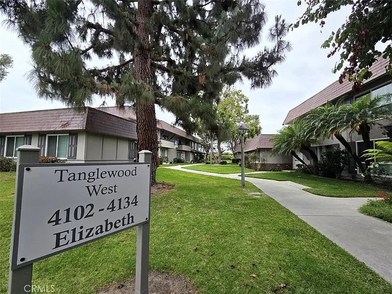 4128 Elizabeth Ct — Photo 21
