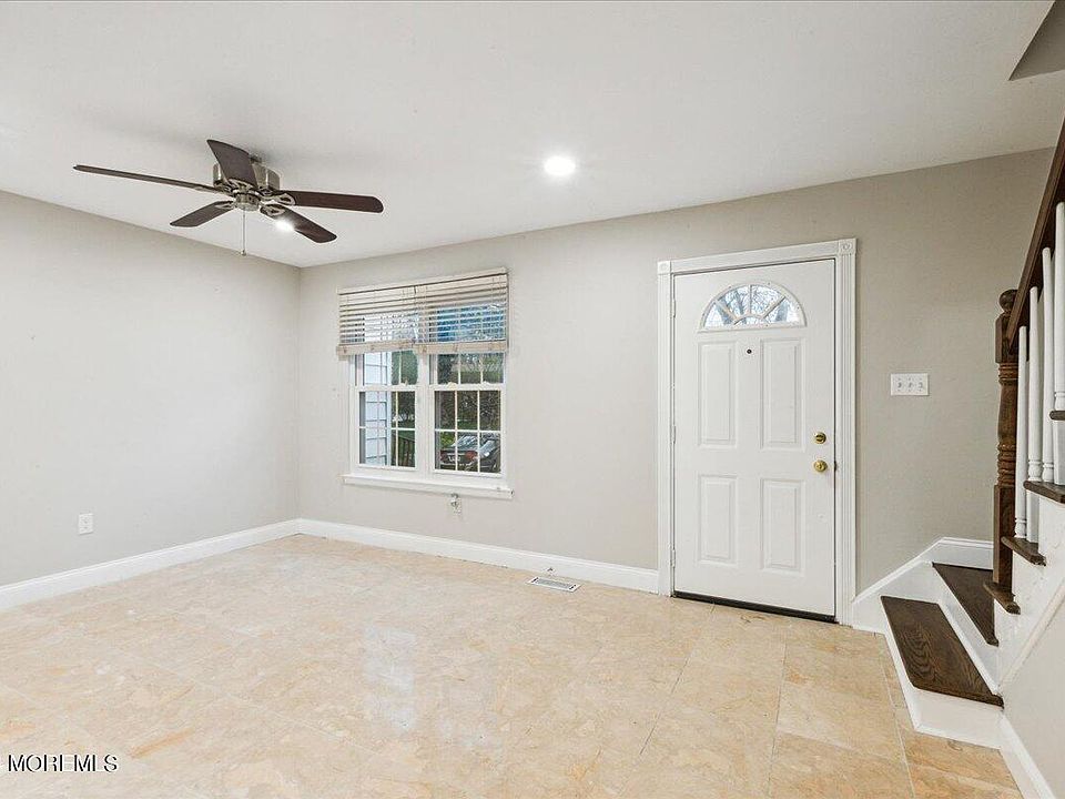 7 Kingsley Way, Freehold, NJ 07728 Zillow