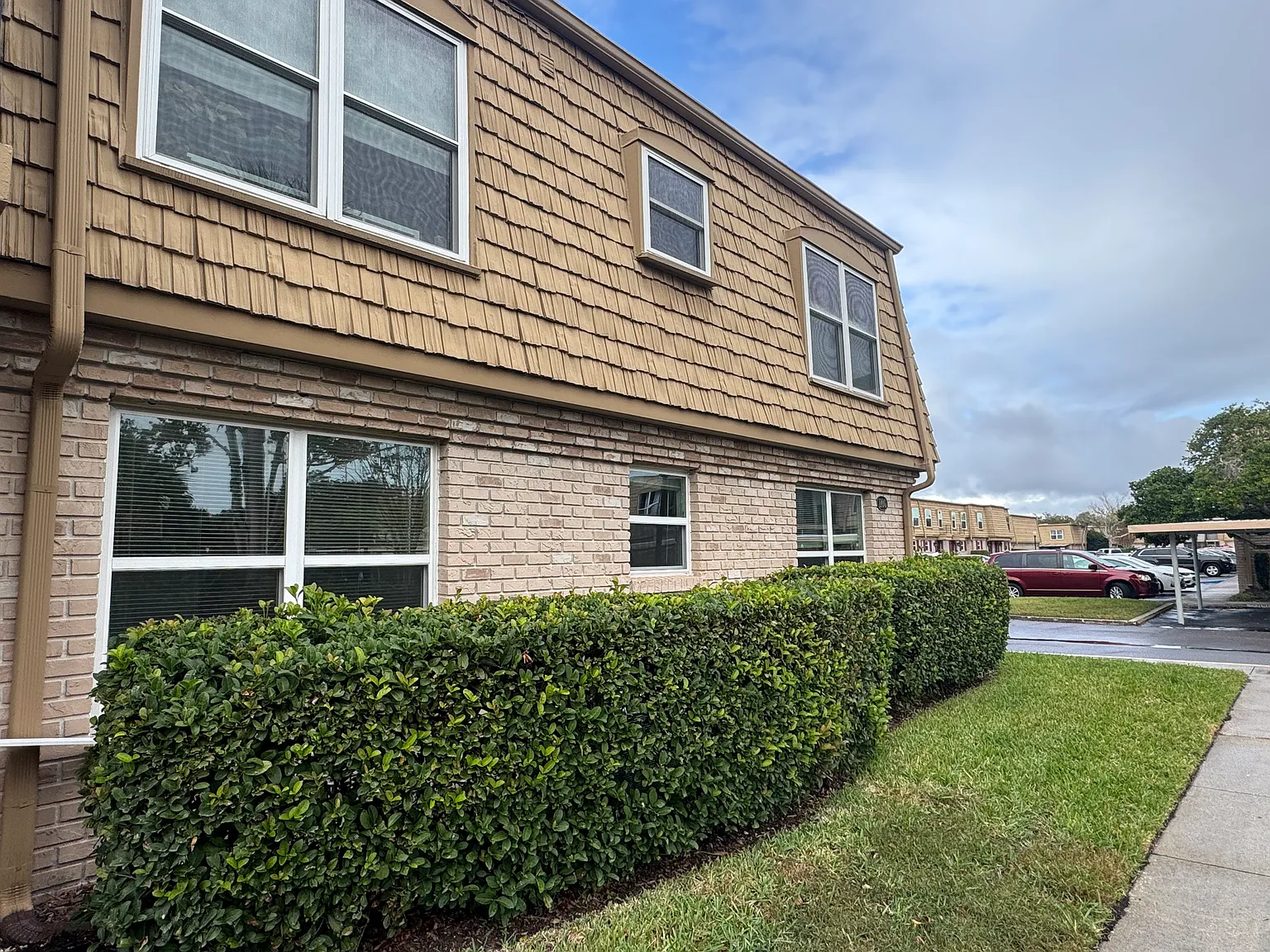 200 Saint Andrews Blvd — Photo 2