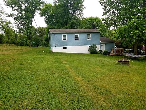 3rd image of 12 Brentview Dr