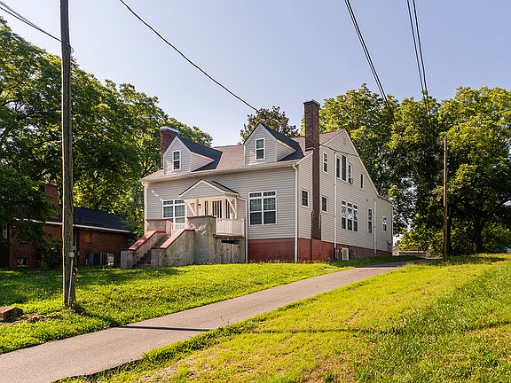 2nd image of 1219 Grace Ave #2