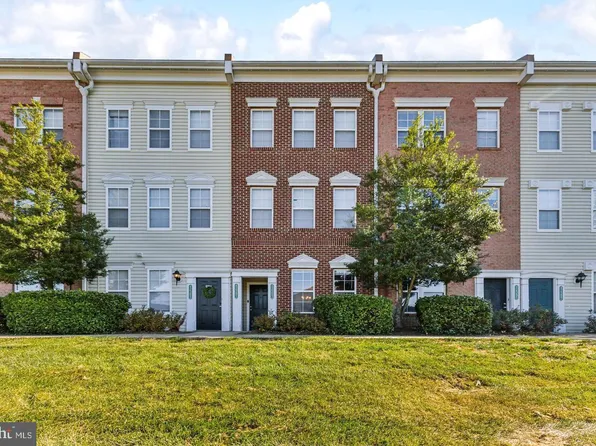 42393 Goldenseal Sq, Ashburn, VA 20148