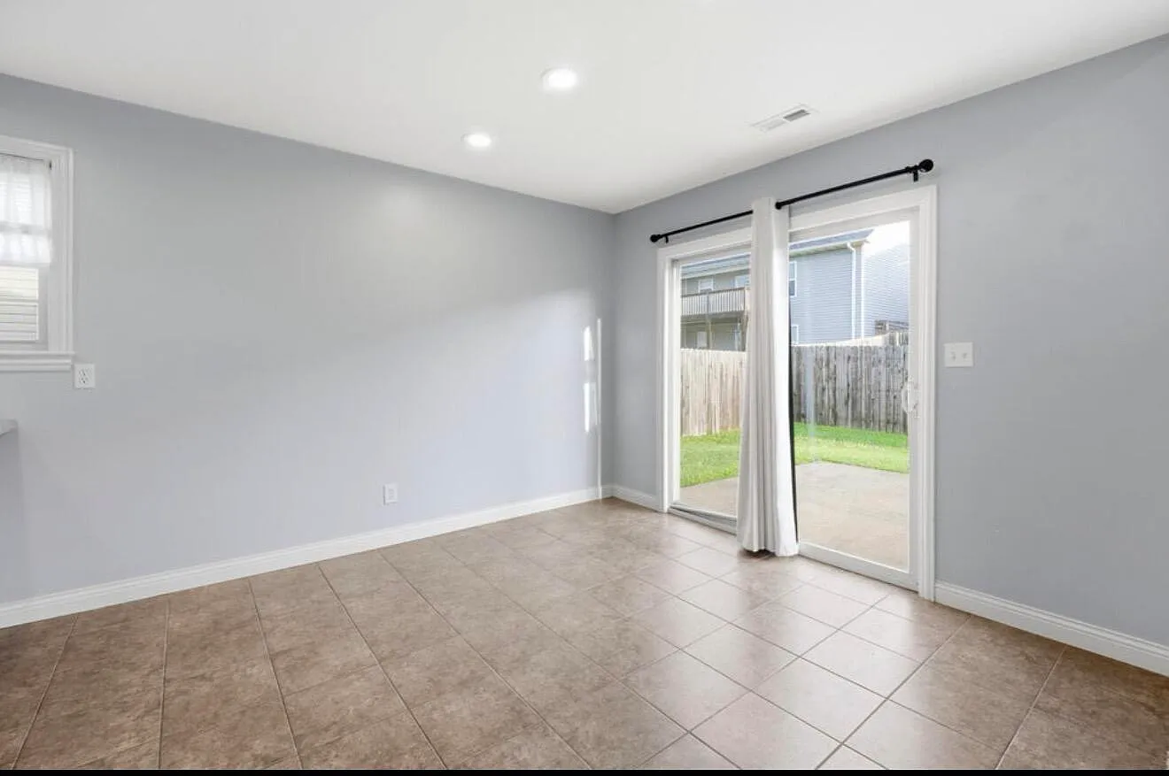 3 bed, 2.0 bath, 1431 sqft, $1,850 — Photo 4