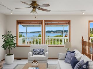 1021 N Sunset Dr, Camano Island, WA