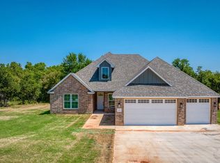 2001 Ethans Roar Rd, Blanchard, OK 73010