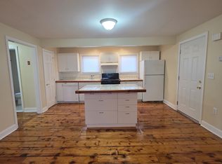 1673 State St #2A2, Hamden, CT 06517