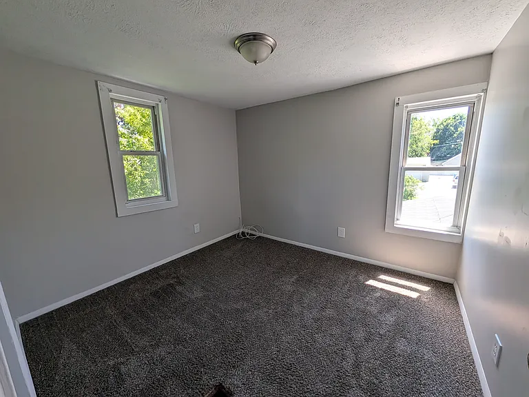 262 Blakeslee St — Photo 18