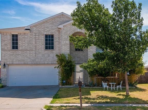 2nd image of 2732 Sierra Springs Dr