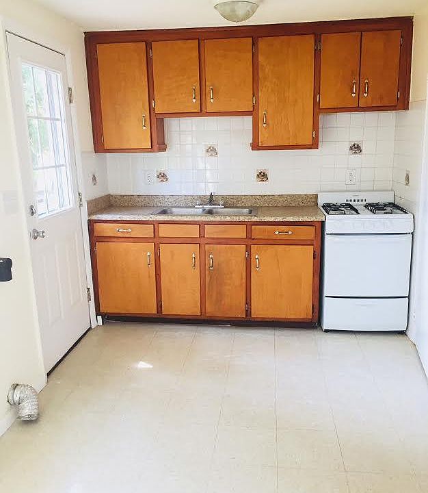 1st image of 898 Ella T Grasso Blvd #10