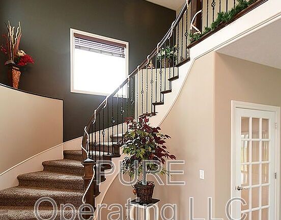 5th image of 4714 S 198th St