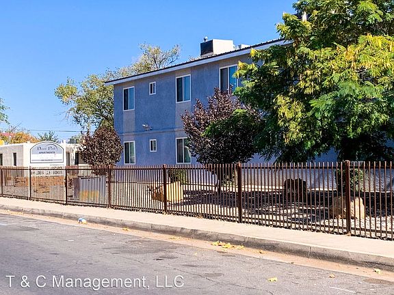 2nd image of 900 Valencia Dr SE APT 41