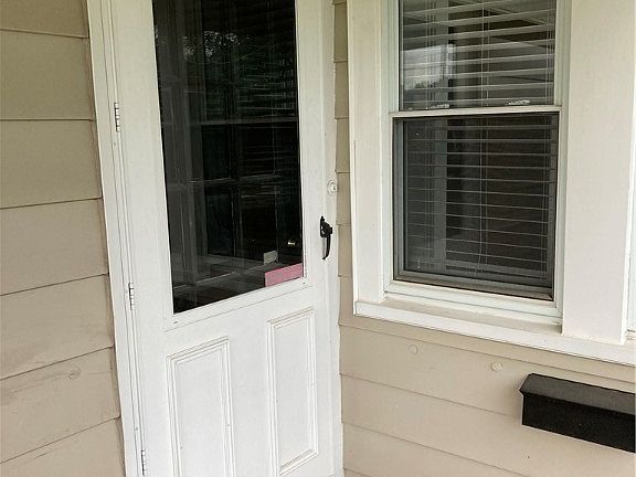 2nd image of 510 E Prospect St