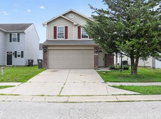 4260 Village Trace Dr, Indianapolis, IN 46254