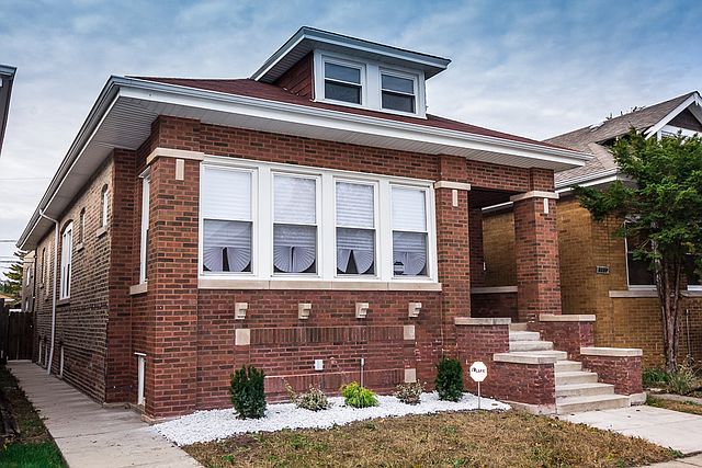 1st image of 8338 S Luella Ave