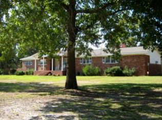 600 Fairway Dr, New Ellenton, SC 29809