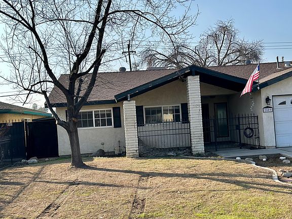 3rd image of 2809 Kennedy Ct
