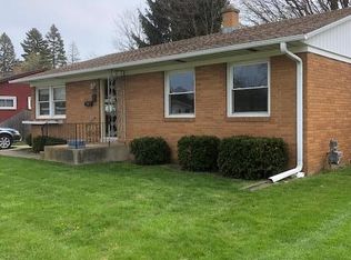 2709 Pinehurst Ave, Racine, WI 53403
