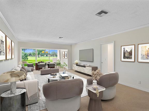 5th image of 3753 Oaks Clubhouse Drive #3753