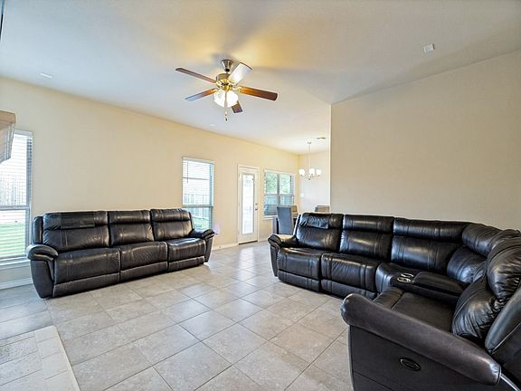 3rd image of 9809 Timberwolf Ln