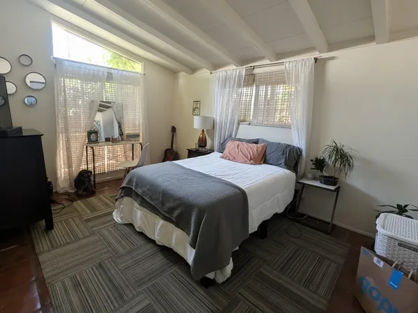 (undisclosed Address), Winnetka, CA 91306