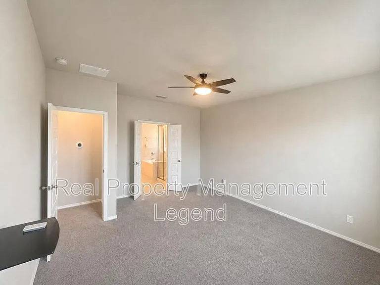 5601 Portola Ln — Photo 25