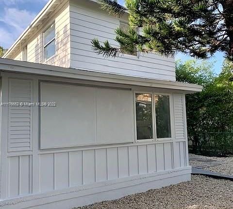 2nd image of 258 NE 76th St #258