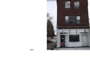 611 Welsh St, Chester, PA 19013