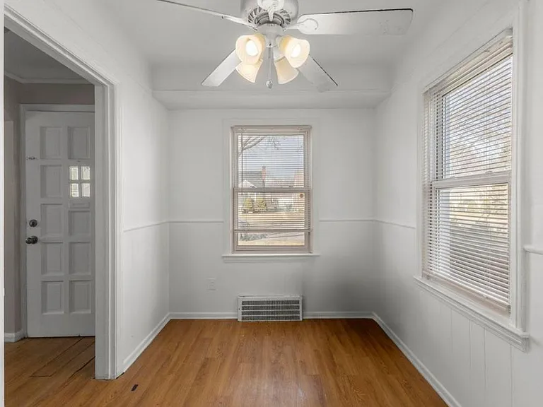 3511 Monroe St — Photo 20