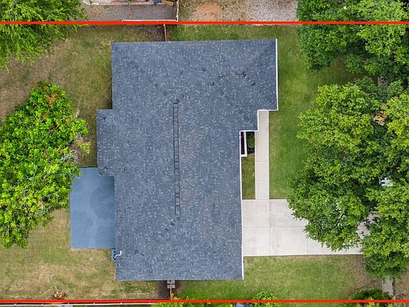 2nd image of 3147 Newcastle Dr