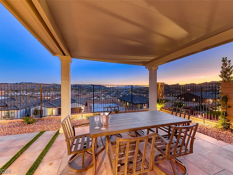 375 Portus Delphini Ct — Photo 38
