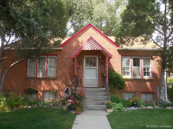 414 S 19th St, Laramie, WY 82070