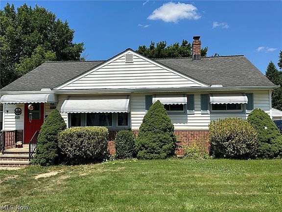 2nd image of 9513 Alexander Rd