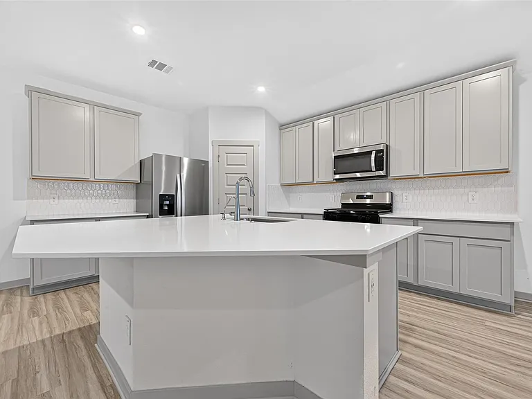 3530 Terrace Landing Ct — Photo 10