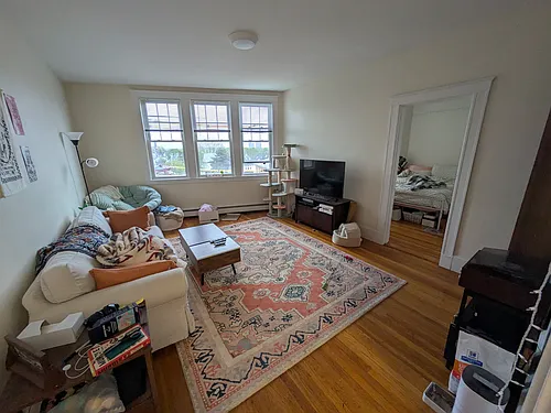 206 Massachusetts Ave Photo 1