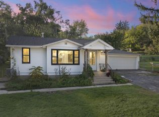 5203 Patton Dr, Wonder Lake, IL 60097