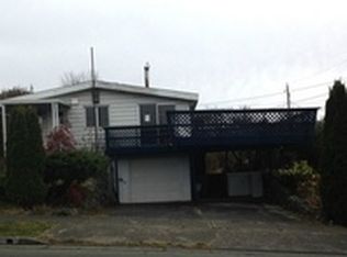 3302 W 3rd St, Anacortes, WA 98221