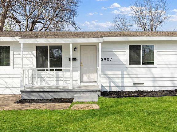 2nd image of 2907 Andrea Ln