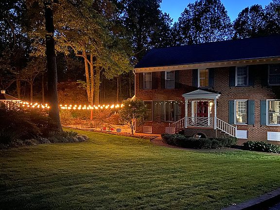3rd image of 8402 Quailfield Rd