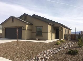 5942 Applewood St, Santa Teresa, NM 88008