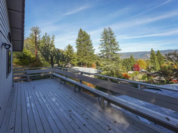 301 Toyon Road, Ukiah, CA 95482